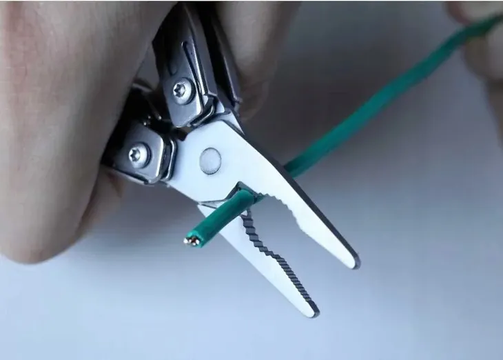multitool-nextool-mini-flagship-ne20178-10w1-srebrny-stan-nowy-material-narzedzi-stal