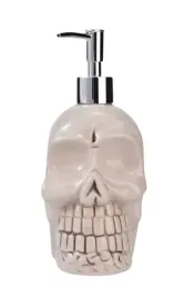 dozownik-na-mydlo-w-plynie-czaszka-czacha-biala