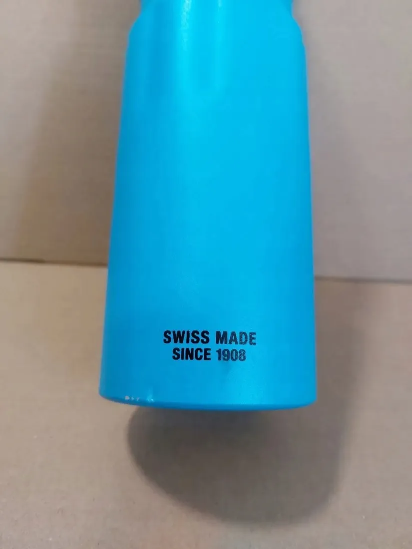 bidon-sigg-075-ml-niebieski-cechy-dodatkowe-powloka-antyposlizgowa