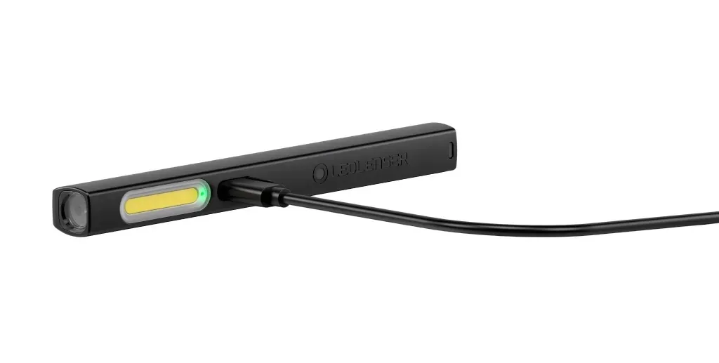 latarka-ledlenser-w2r-work