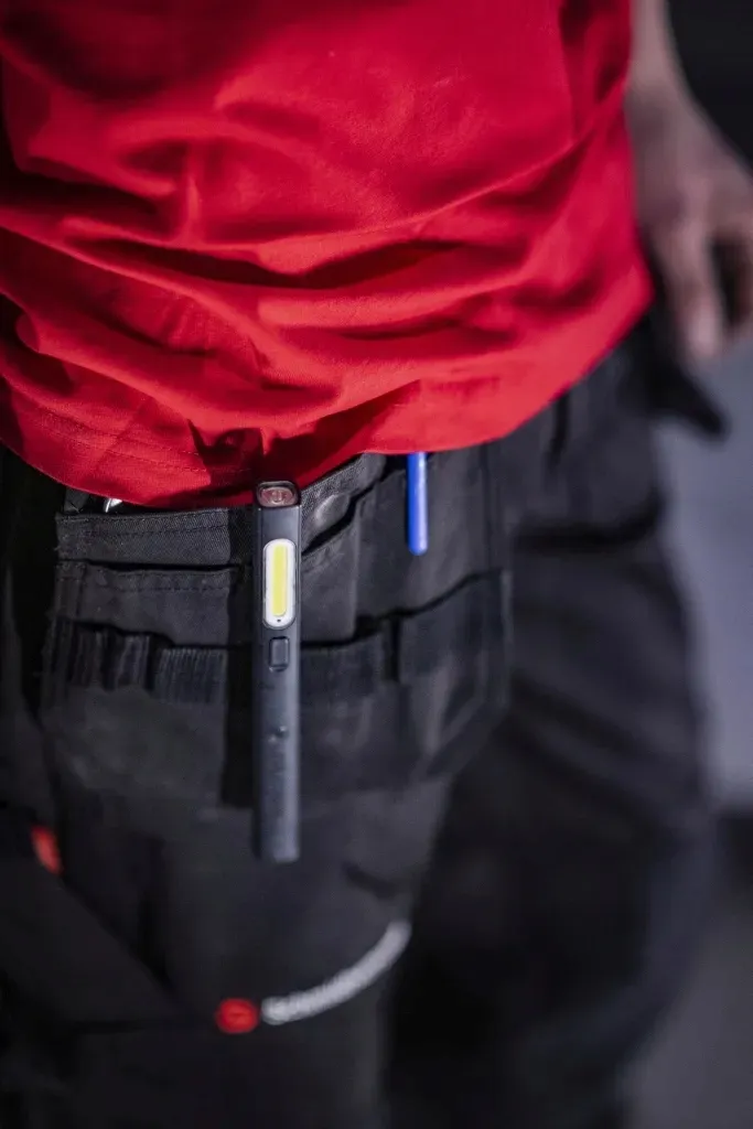 latarka-ledlenser-w2r-work