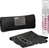 plyn-do-okularow-oakley-60-ml-pojemnosc-60-ml-kod-producenta-aoo0001ck-00000600