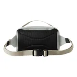 eagle-creek-nerka-biodrowa-explore-hip-pack-szary-model-explore-hip-pack