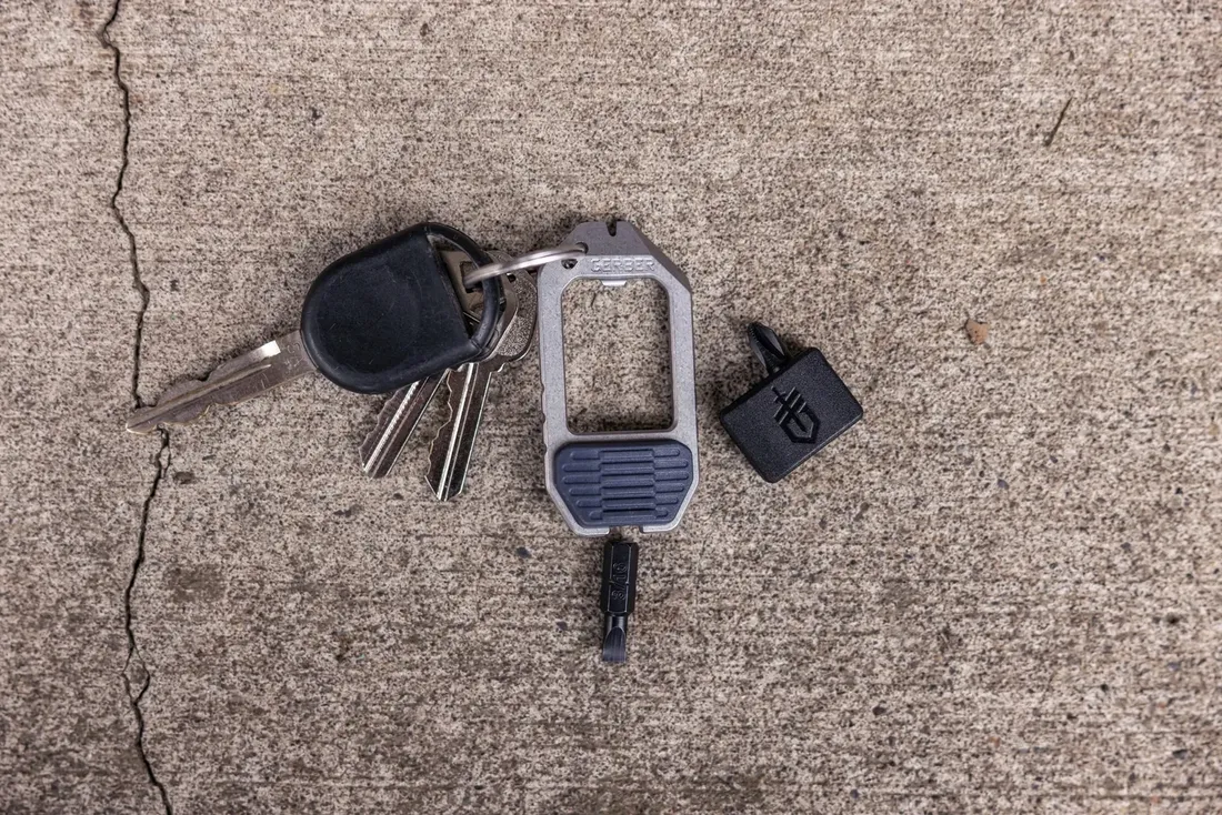 multitool-gerber-driver-liczba-dodatkowych-narzedzi-5