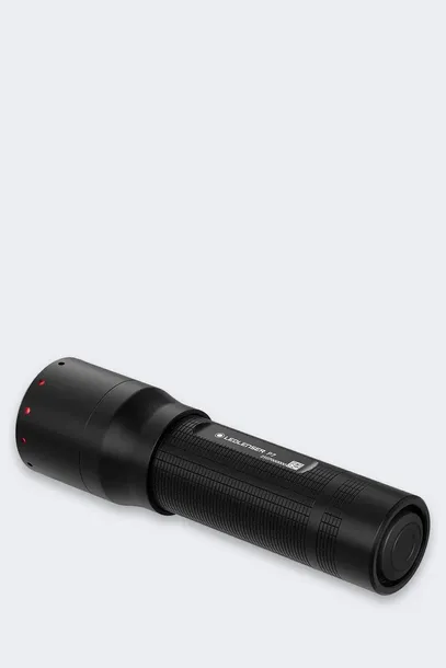 latarka-ledlenser-p7-waga-z-opakowaniem-0-4-kg