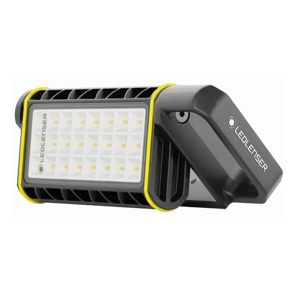 ledlenser-af4r-work-reflektor-akumulatorowy-2000-lm