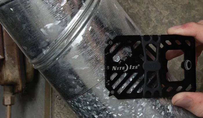 multitool-nite-ize-financialtool-wallet-czarny-dlugosc-po-zlozeniu-9-cm