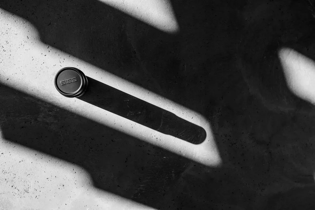 termos-sigg-ibt-11-l-czarny-marka-sigg