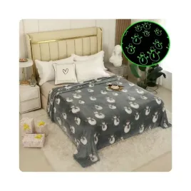 koc-swiateczny-pled-narzuta-swiecacy-w-ciemnosci-150x200-cm-szary-balwanki