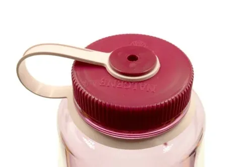 butelka-nalgene-1500-ml-rozowy-cechy-dodatkowe-mozliwosc-mycia-w-zmywarce
