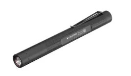 latarka-klasyczna-ledlenser-120-lm-led