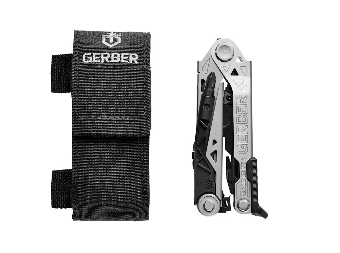 multitool-gerber-center-drive-31-003613-16-w-1-cechy-dodatkowe-futeral