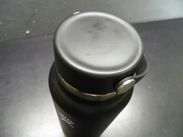 butelka-hydro-flask-946-ml-czarny-marka-hydro-flask