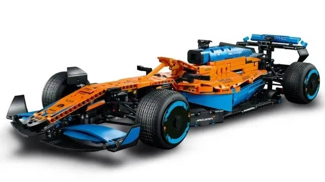 klocki-lego-technic-mclaren-formula-1-42141-material-plastik