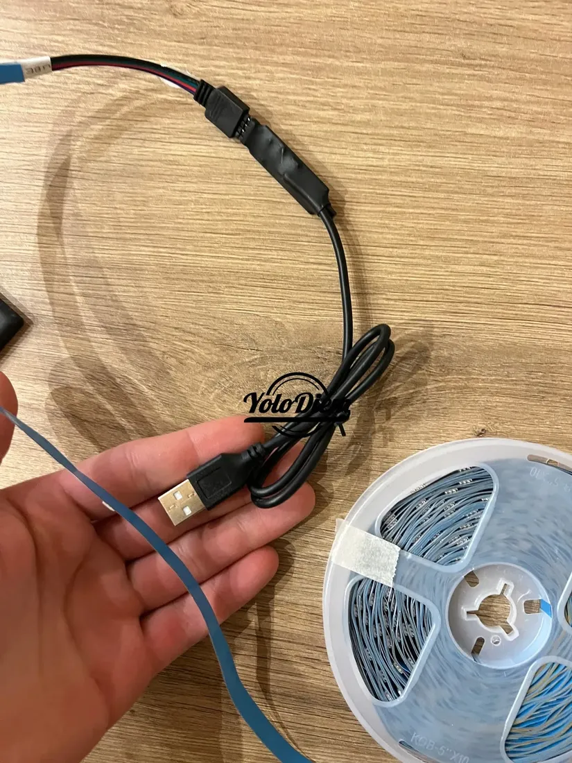 tasma-led-yolodiem-20-m-rgb-usb-waga-z-opakowaniem-0-3-kg