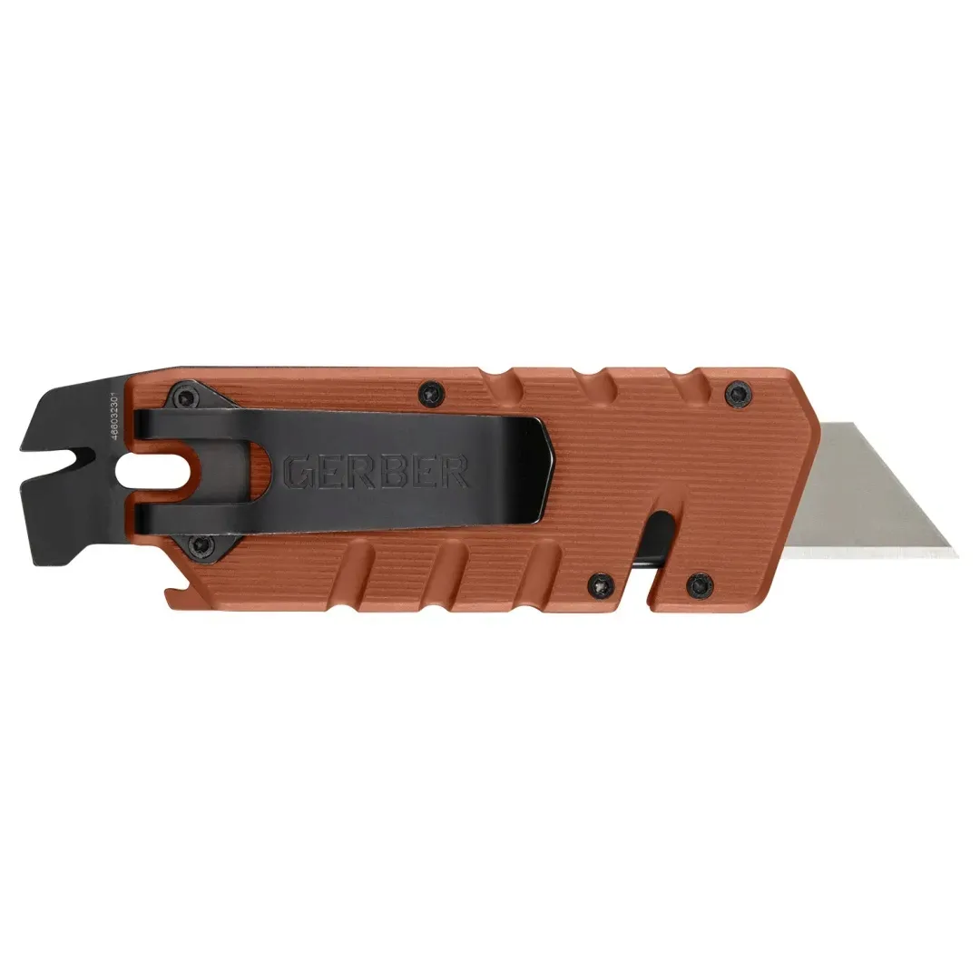 multitool-gerber-prybrid-utility-z-klipsem-cechy-dodatkowe-mozliwosc-otwierania-jedna-reka