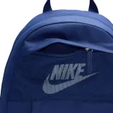 nike-plecak-sportowy-niebieski-zapiecie-zamek