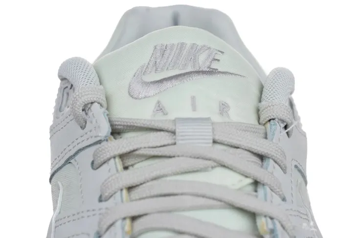nike-air-max-command-r-405-cechy-dodatkowe-oddychajace
