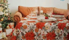 wosde-wloski-swiateczny-obrus-plamoodporny-cannella-180x150-cm