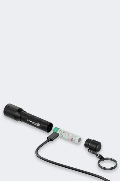 latarka-ledlenser-p3r-usb-c-marka-ledlenser