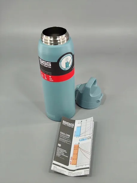 termos-sigg-shield-one-075-l-niebieski-liczba-kubkow-1