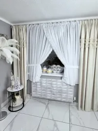 firana-z-szyfonu-roses-zakladana-400x160-tasma