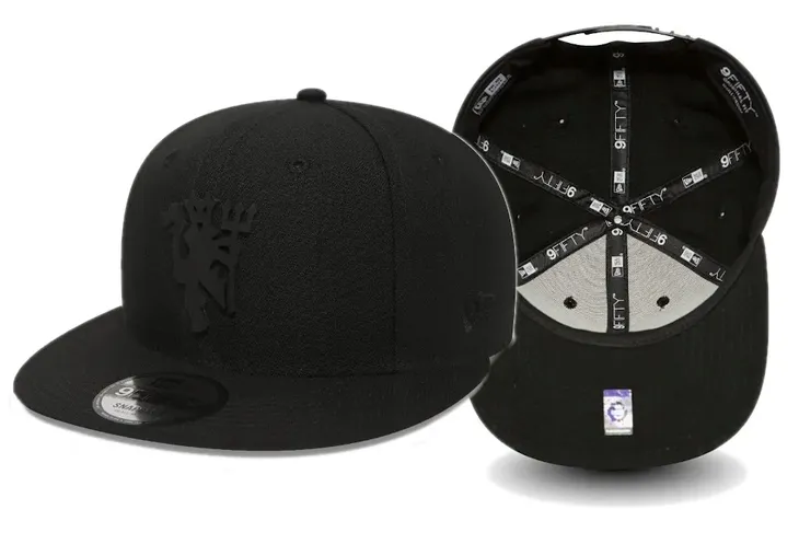 New Era czapka z daszkiem Manchester United 9Fifty Snapback rozmiar M/L
