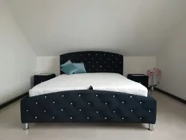 lozko-tapicerowane-szafki-pojemnik-na-posciel-stelaz-metalowy