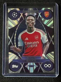topps-match-attax-2025-26-infinity-bukayo-saka