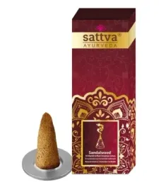 kadzidelka-indyjskie-stozkowe-sandalowe-10-szt-20-g-sattva-ayurveda
