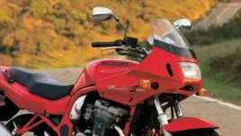 szyba-mra-suzuki-gsf-650s-niska-lekko-przyciemniona