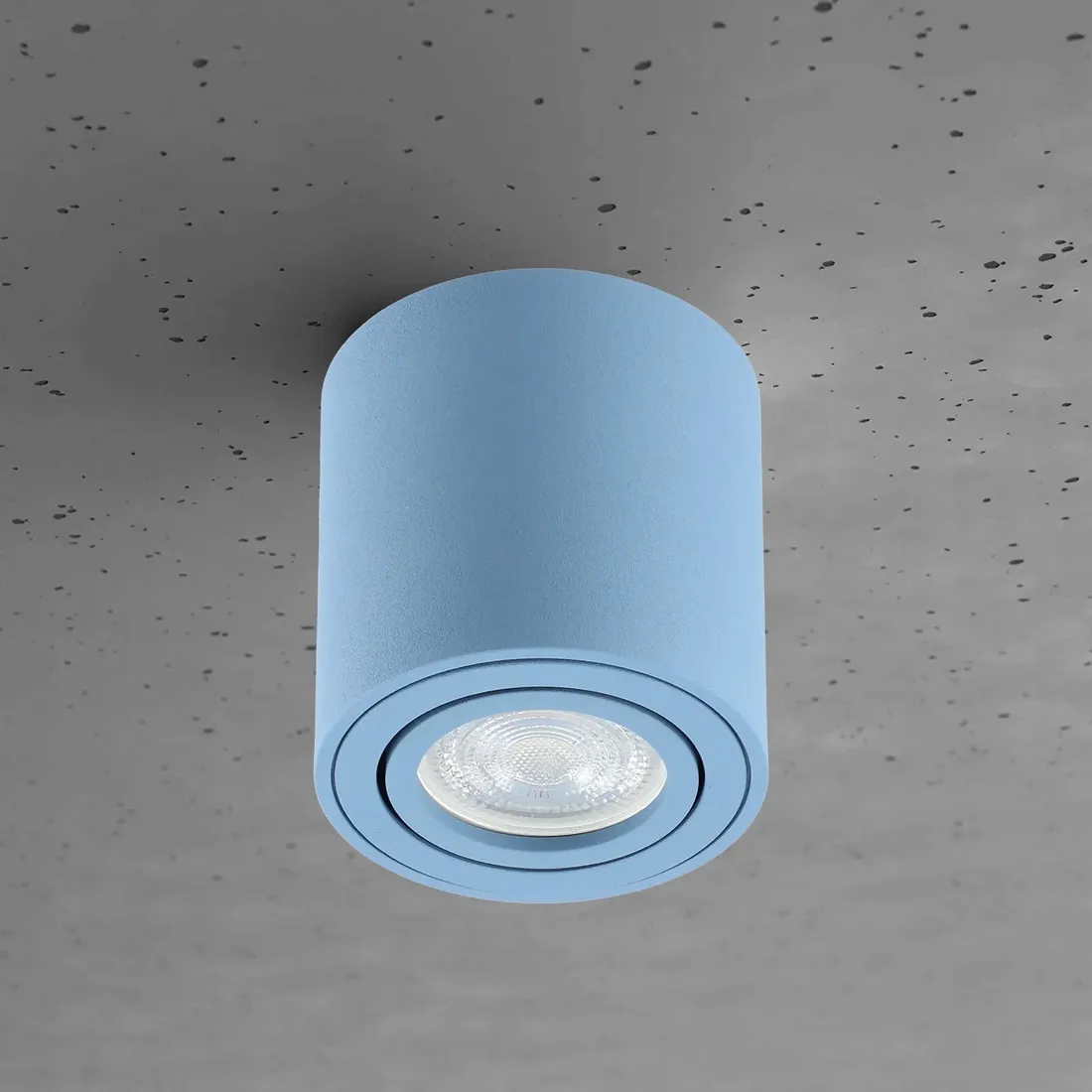 oprawa-natynkowa-halogenowa-tuba-led-gu10-ruchoma-spot-sufitowa-niebieska