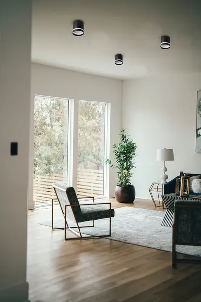 oprawa-natynkowa-halogenowa-tuba-gx53-led-spot-kinkiet-sufitowa-walec-zasilanie-sieciowe