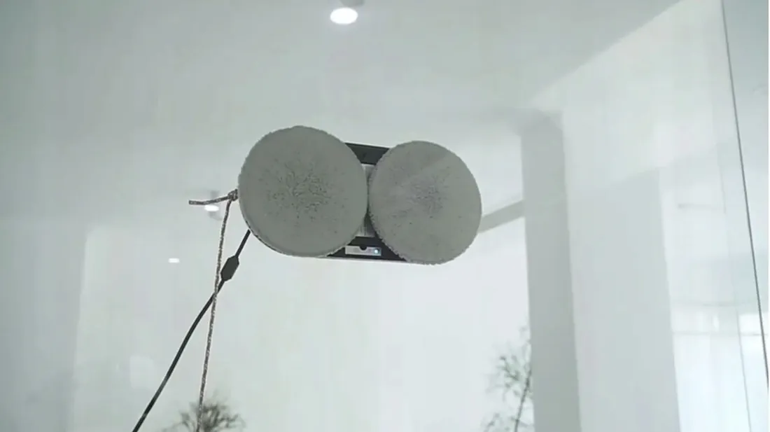 robot-sprzatajacy-chovery-cl1-bialy-marka-chovery