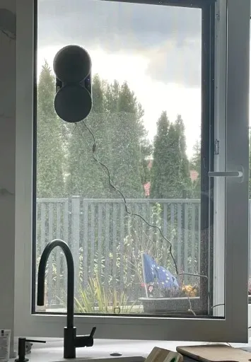 robot-sprzatajacy-chovery-cl1-bialy-pojemnosc-zbiornika-na-kurz-1-l