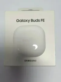 sluchawki-bezprzewodowe-douszne-samsung-galaxy-buds-fe