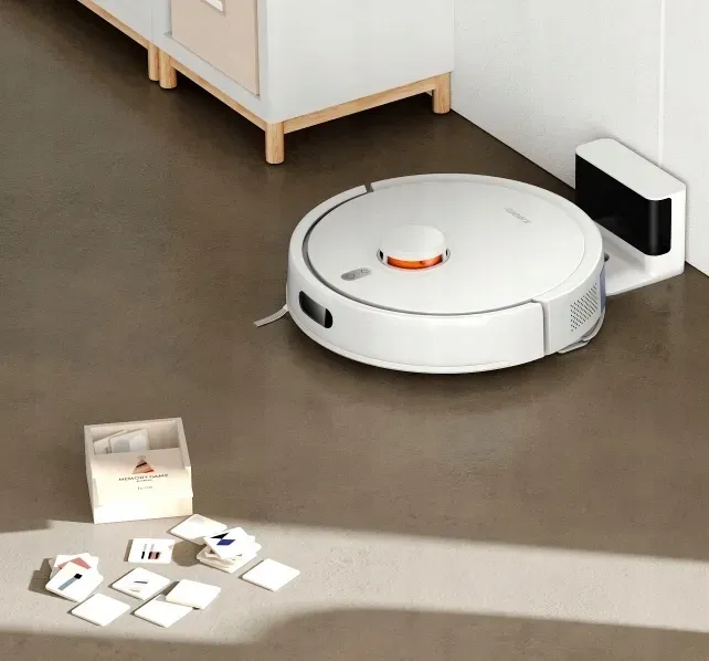 robot-sprzatajacy-xiaomi-s20-czarny-komunikacja-wyswietlacz