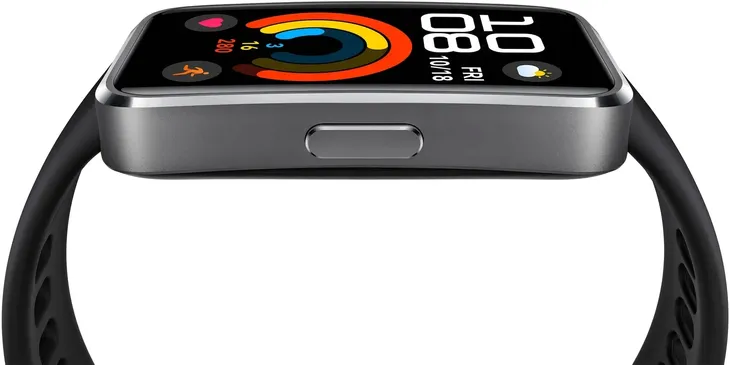 smartband-huawei-band-10-czarny-ksztalt-koperty-prostokatna
