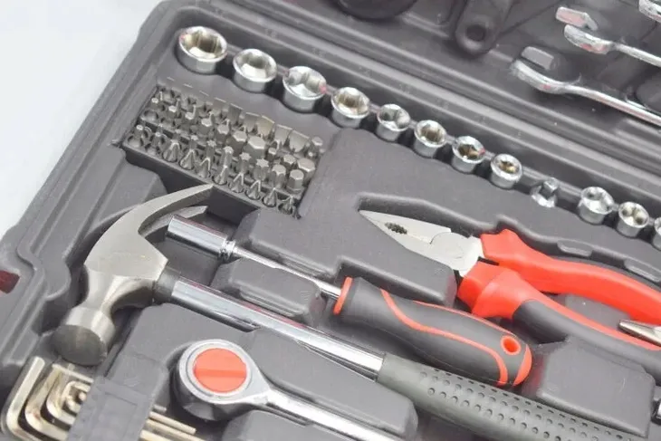 zestaw-narzedzi-top-tools-194-el-waga-z-opakowaniem-3-9-kg-marka-top-tools