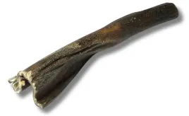 skora-z-jelenia-przysmak-gryzak-balto-15cm-1szt