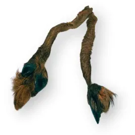 skora-z-racic-jelenia-z-futrem-dla-psa-skora-z-wlosem-jelen-ok-30cm-1szt