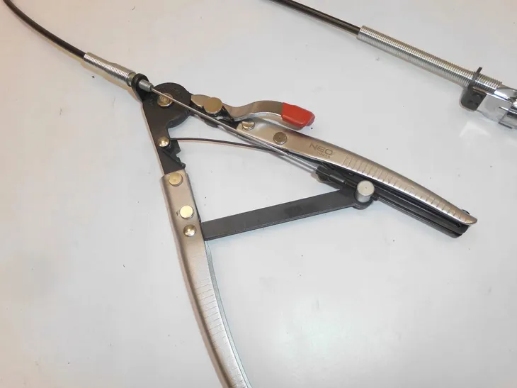 neo-tools-11-221-marka-neo-tools-waga-z-opakowaniem-0-61-kg