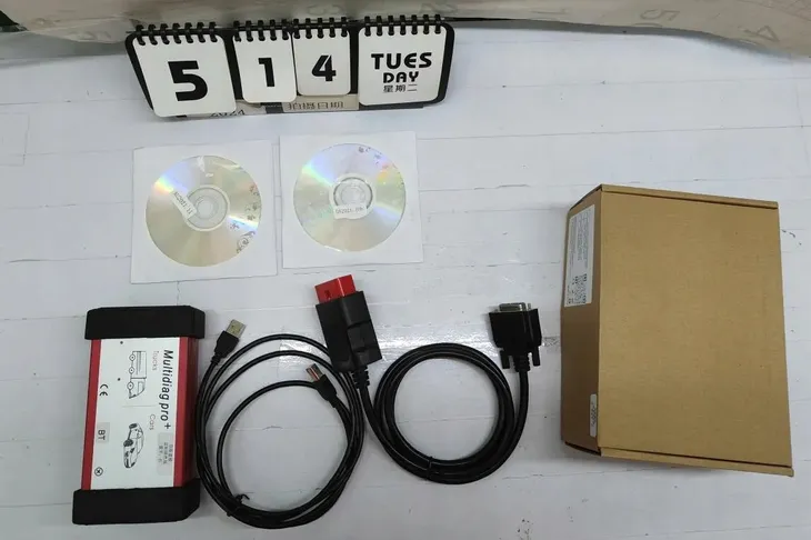 interfejs-diagnostyczny-bluetooth-obd2-dla-samochodu-zbadac-auta-kod-producenta-interfejs-diagnostyczny-waga-z-opakowaniem-0-1-kg-marka-bez-marki