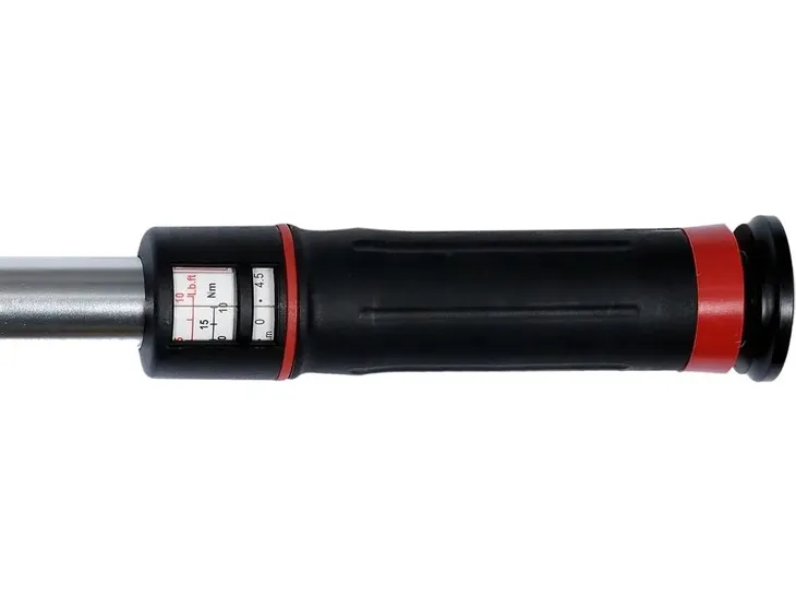 klucz-dynamometryczny-yato-yt-07736-waga-z-opakowaniem-1-65-kg