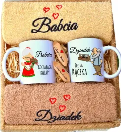 prezent-na-dzien-babci-i-dziadka-kubek-recznik
