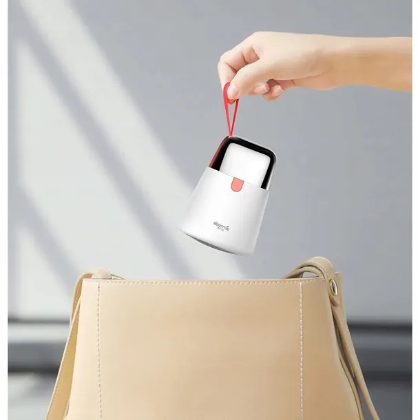 golarka-do-ubran-deerma-mq600-zasilanie-akumulatorowe