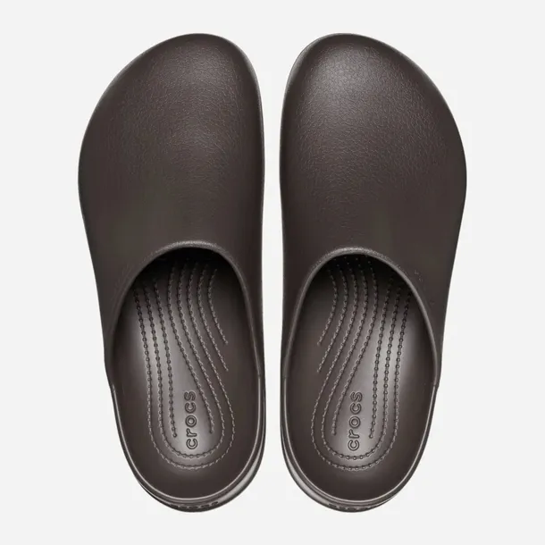 chodaki-damskie-na-platformie-crocs-marka-crocs