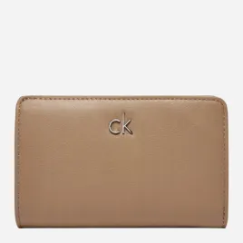 portfel-damski-na-karty-calvin-klein-k60k613075-pai