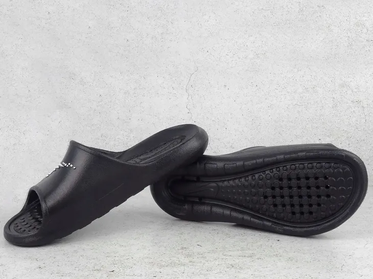 klapki-nike-czarne-41-marka-nike-rozmiar-41