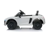 samochod-audi-bialy-wiek-dziecka-3-lata
